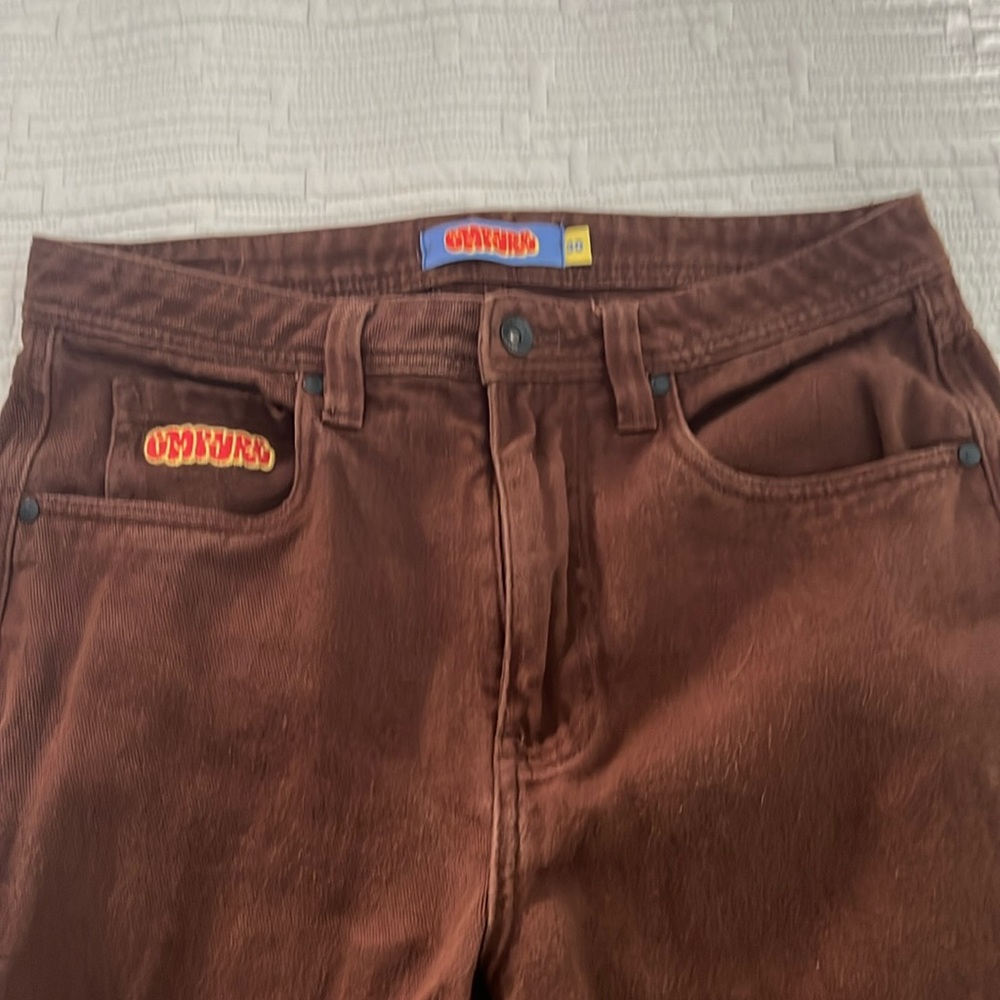 Empyre size 30 by 30